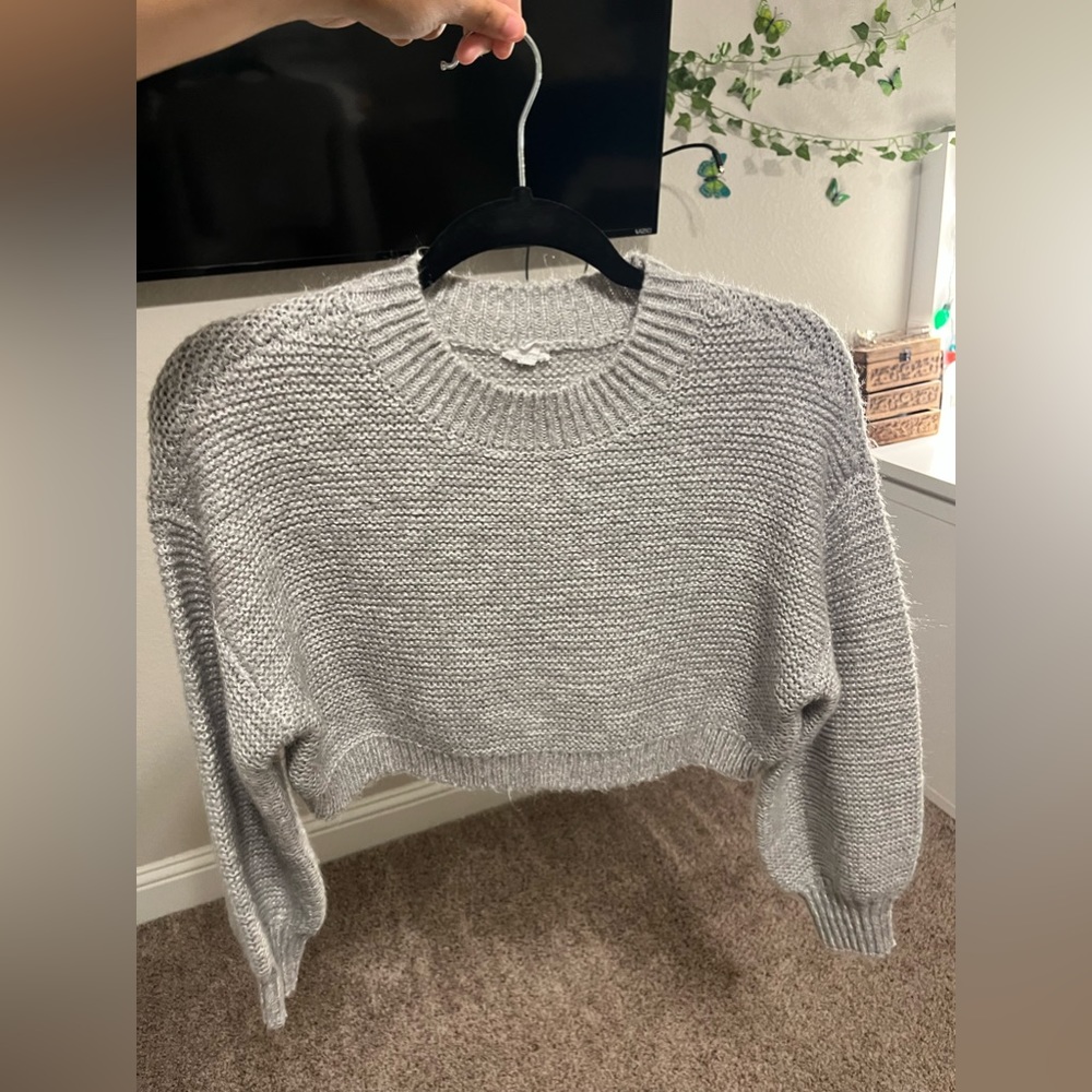 gray sweater